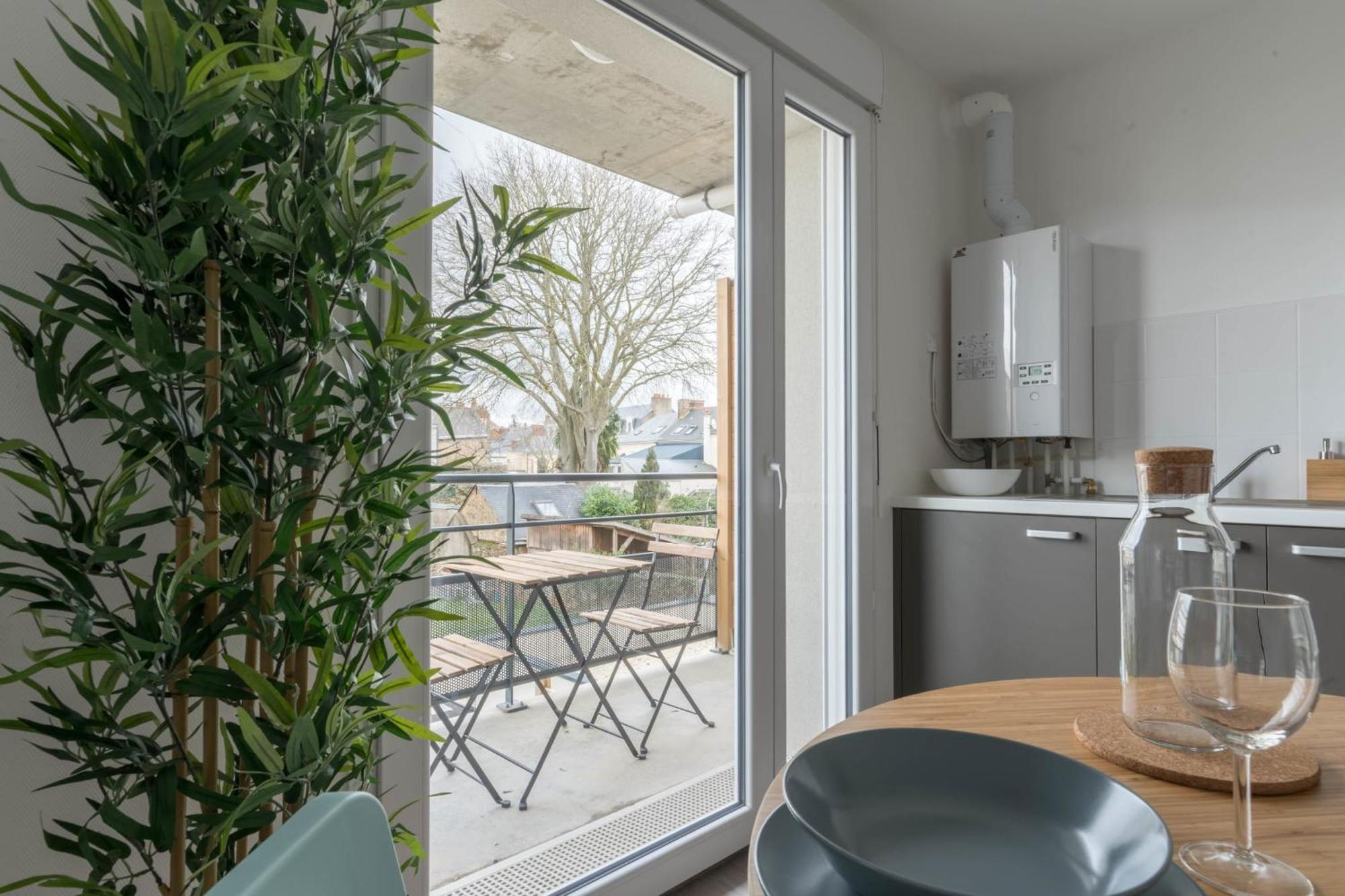 Camille - Studio Wifi Et Gare เลอม็องส์ ภายนอก รูปภาพ